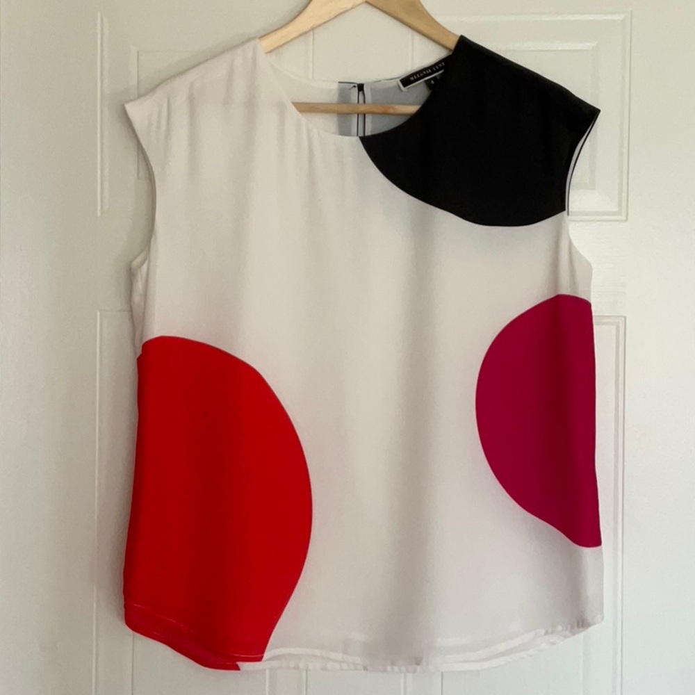 Colorful Sleeveless Top with Bold Colour block Pattern